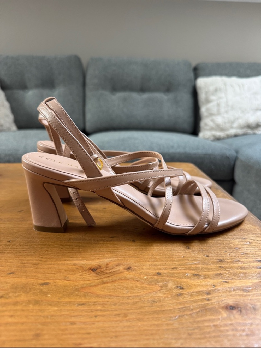 Cole Haan strappy leather sandals heels 8 blush nude tan EUC
